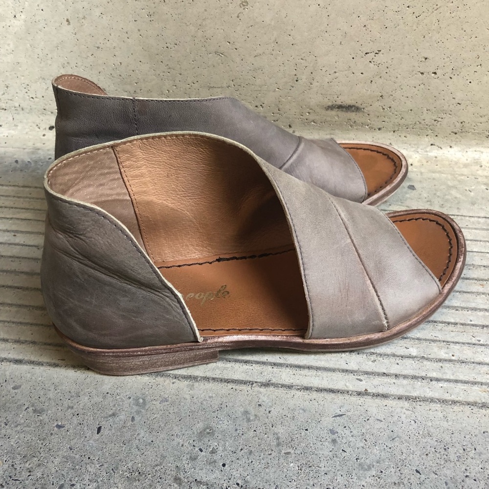 Free People Mont Blanc dove grey sandals - Picture 2 of 8